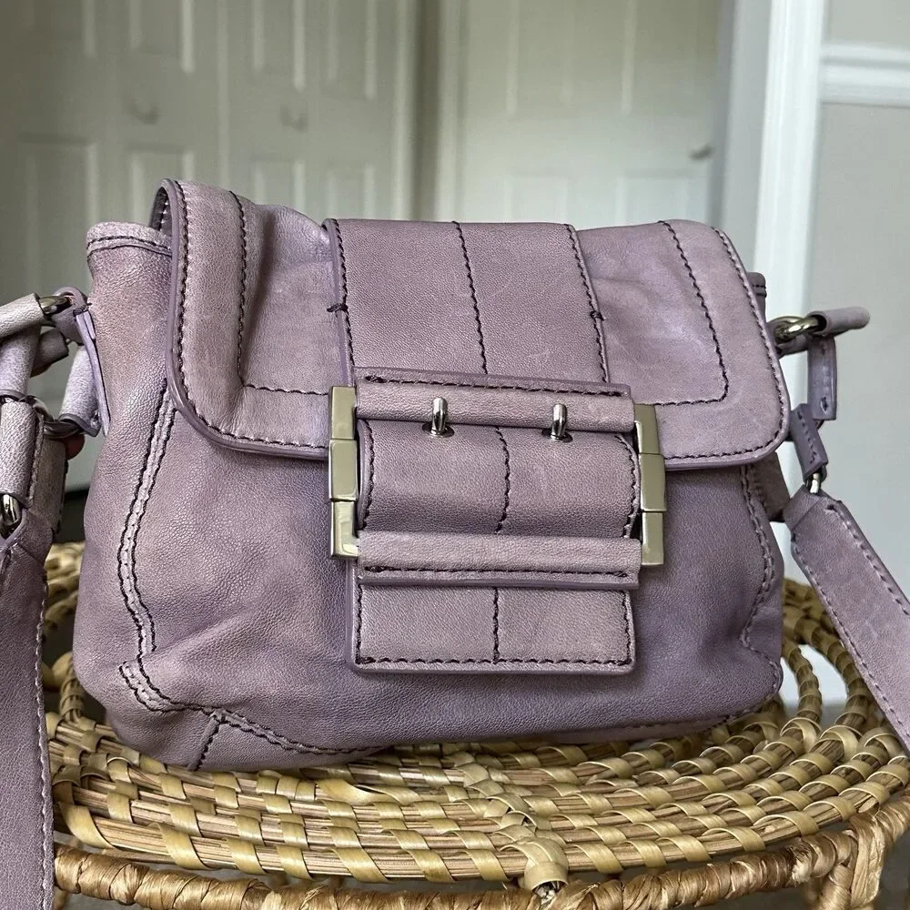 Vintage Michael Kors Camden Lilac Leather Silver Buckle Messenger Shoulder Bag - Picture 8 of 14